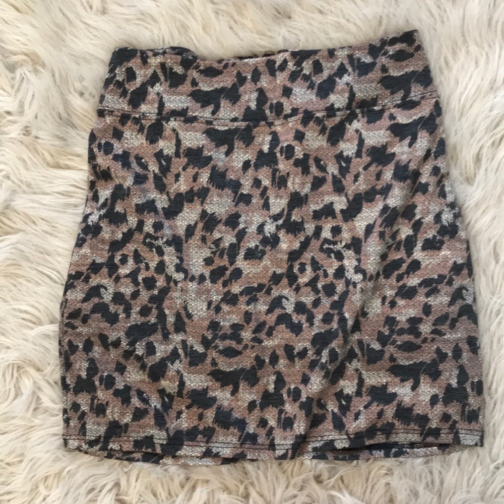 Leopard print mini skirt
